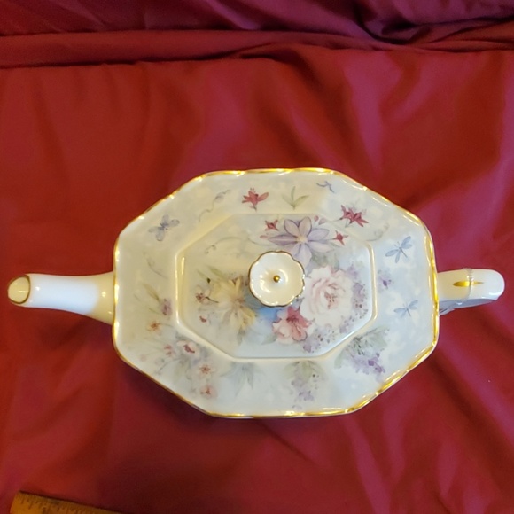 **HOST PICK**Royal Patrician COUNTRY GARDEN Teapot EBC - Picture 4 of 8